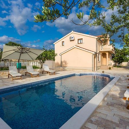 Villa Tina With Swimming Pool, Tennis Court, Games Room, Sauna, Gym, Bbq Policnik Luaran gambar
